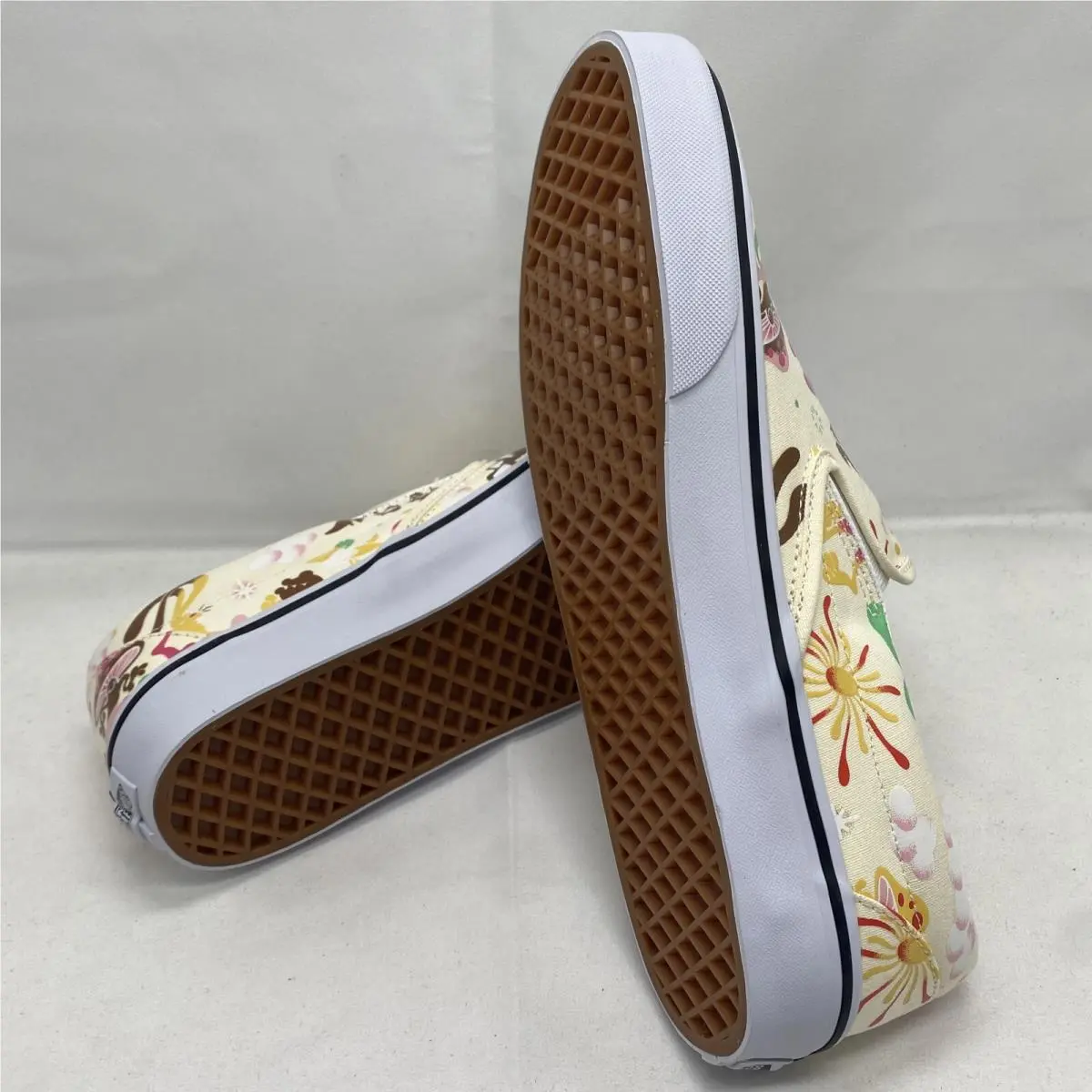 Vans shoes - VANS Classic Slip On - Classic Slip - VN000BVZFRL - White Black Brown Green Pink Red Yellow (UPC: 0197064704927) 4