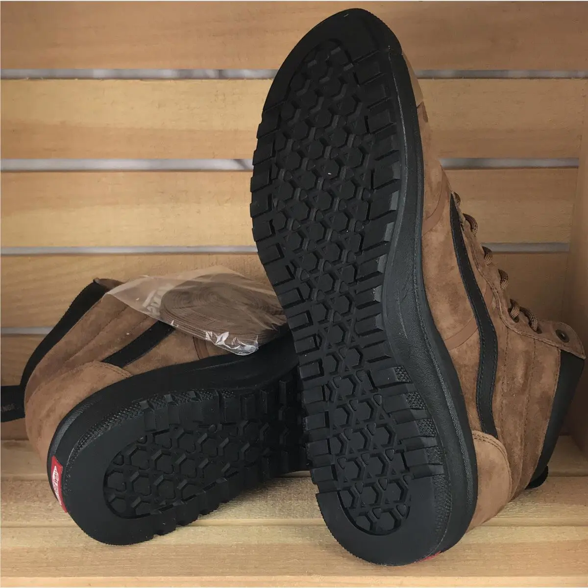 Vans shoes - VANS UltraRange MTE - UltraRange MTE - VN0A4BU5LQW - Dachshund (Brown) / Black (UPC: 0194113203080) 2