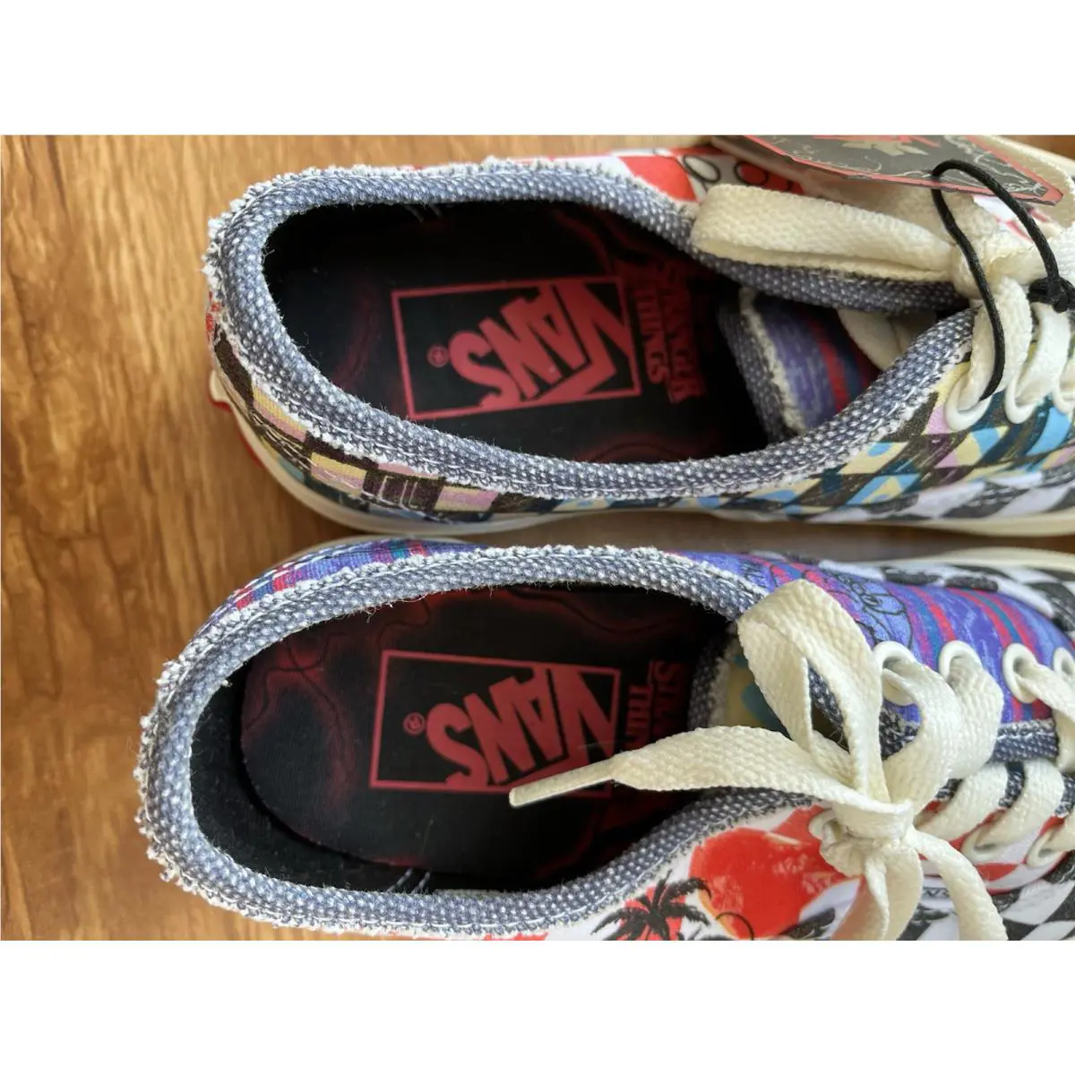 Vans shoes - Vans x Stranger Things Authentic Surfer Boy Pizza - VN0A5JMPBO5 - Multi/Marshmallow 5