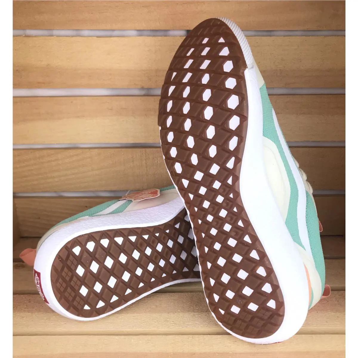 Vans shoes - VANS UltraRange - UltraRange - VN0A4U1KXU8 - Green White Peach Turtledove Dusty Jade Green, Manufacturer: Turtledove / Dusty Jade Green (UPC: 0194115438374) 3