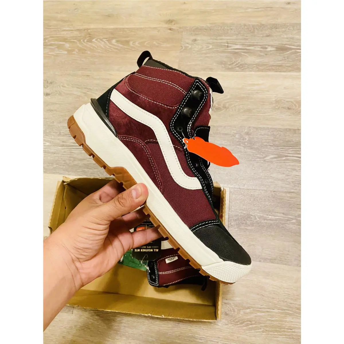 Vans shoes - Vans UltraRange - UltraRange - VN0A4UWJ26Y - Red, Manufacturer: Port Royale Marshmallow (UPC: 192827742277) 8