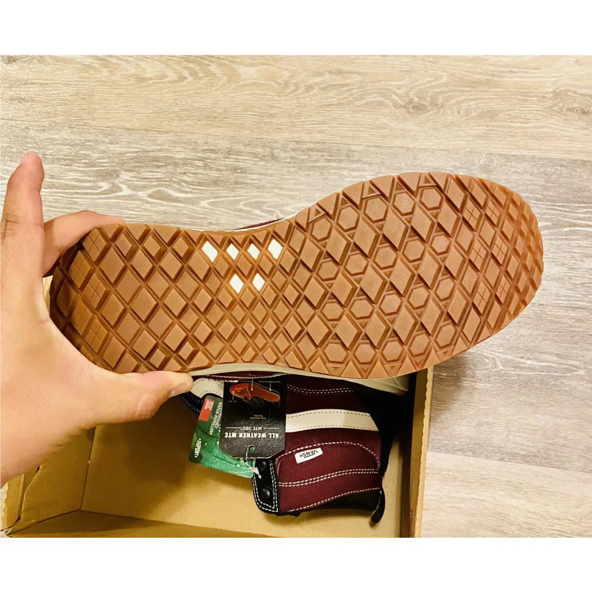 Vans shoes - Vans UltraRange - UltraRange - VN0A4UWJ26Y - Red, Manufacturer: Port Royale Marshmallow (UPC: 192827742277) 9