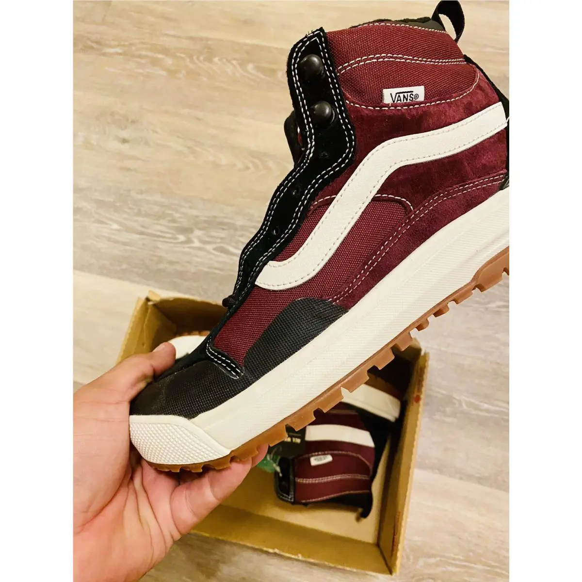 Vans shoes - Vans UltraRange - UltraRange - VN0A4UWJ26Y - Red, Manufacturer: Port Royale Marshmallow (UPC: 192827742277) 2