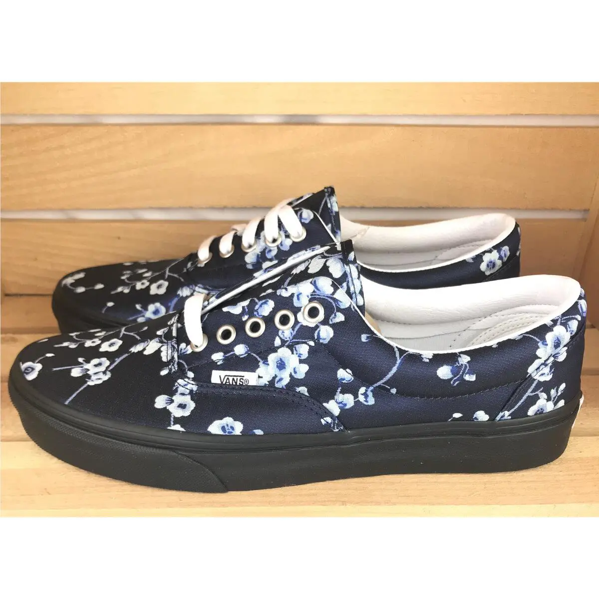 Vans shoes - VANS Era - Era - VN0A4U39WYW - Navy Blue Black (UPC: 0194116292401) 1