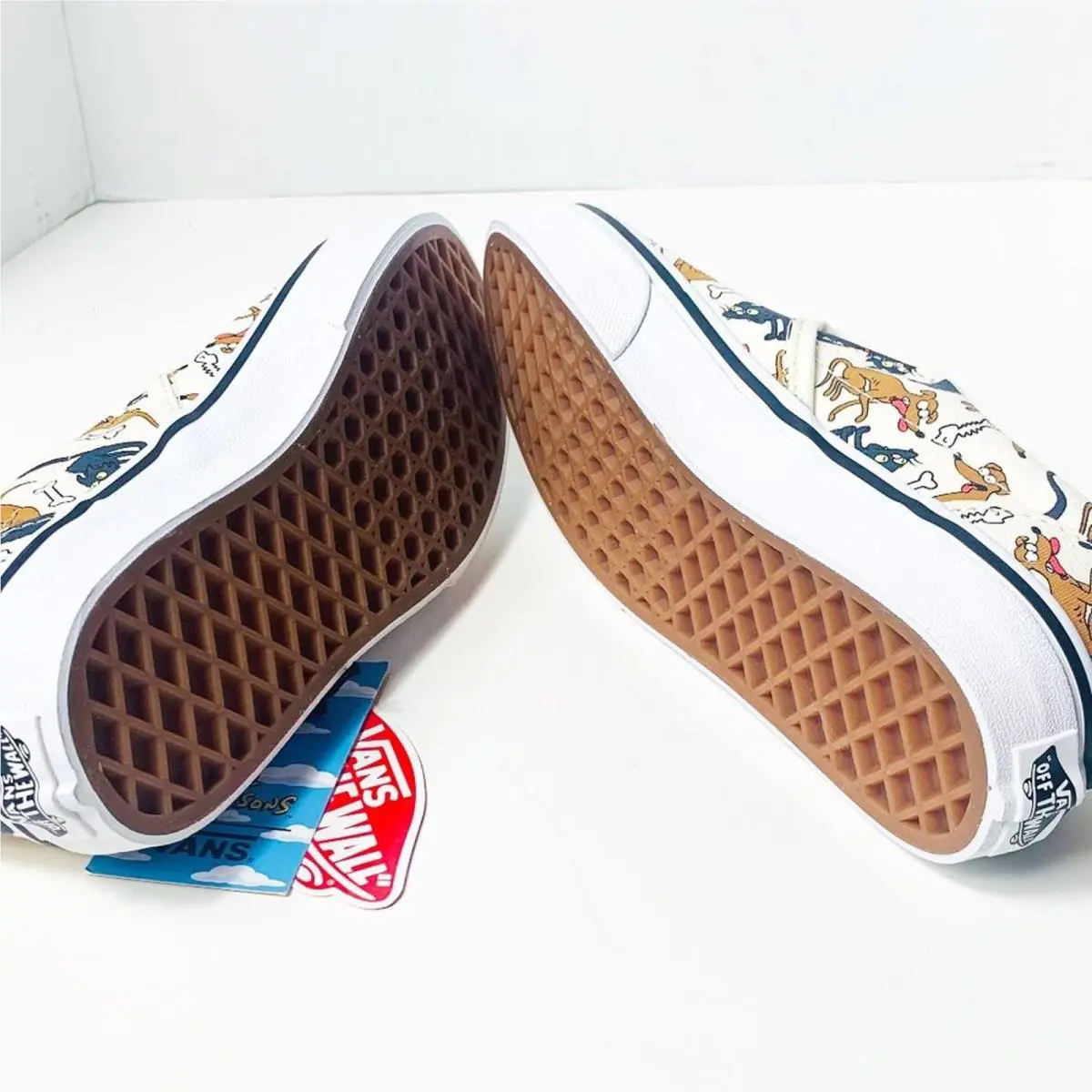 Vans shoes - Vans X The Simpsons Family Pets Classic Slip-On Trainers - Brown 9