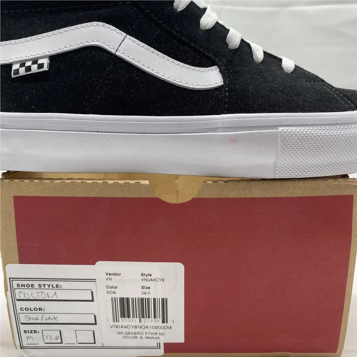 Vans shoes - Vans Sk8 Hi - VN0A4CY8NOA - Black / White, Manufacturer: Black / White 5