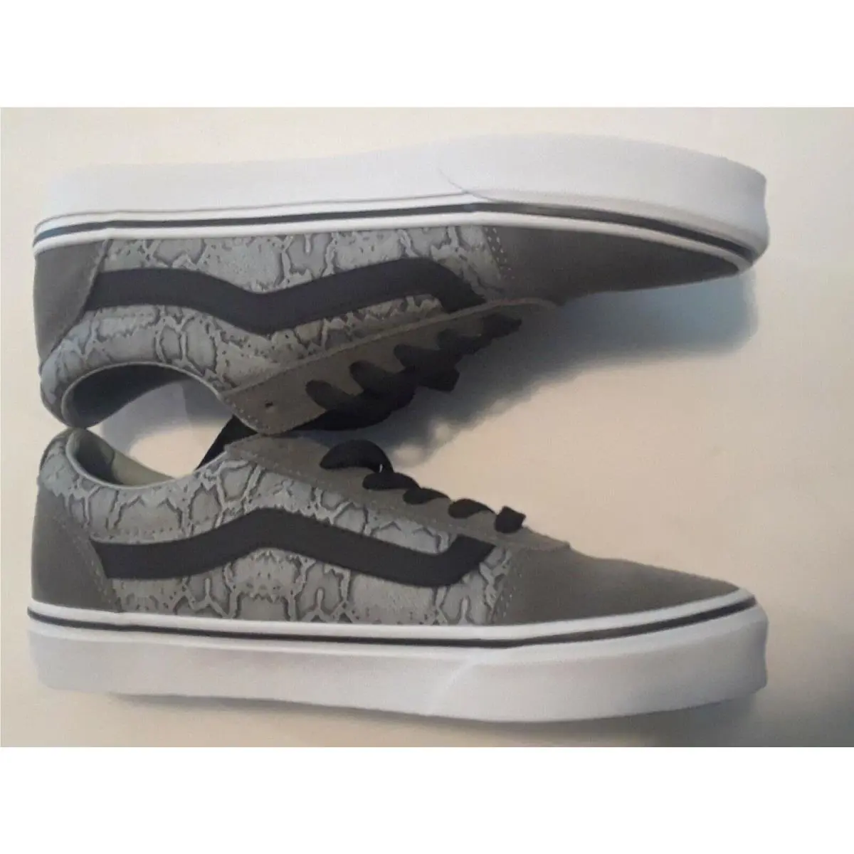 Vans shoes - VANS Off The Wall - Off The Wall - Gray, Manufacturer: Gray, Black & Metallic Silver 6