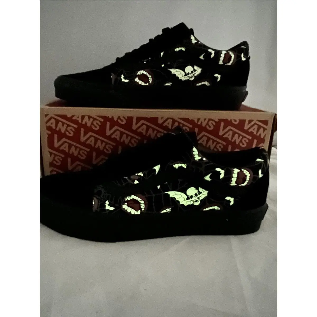 Vans shoes - Vans UA Old Skool - Old Skool - Black (UPC: 0192828928557) 0