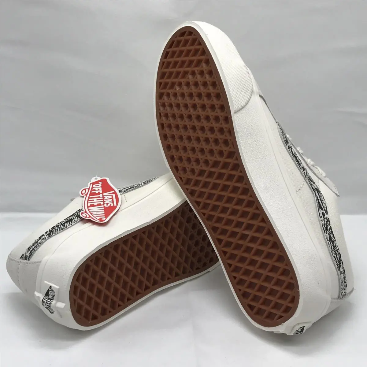 Vans shoes - VANS Sk8 Low Reissue - Low Reissue - VN0A4UWI1X0 - Marshmallow - White / Black (UPC: 0192827734197) 3