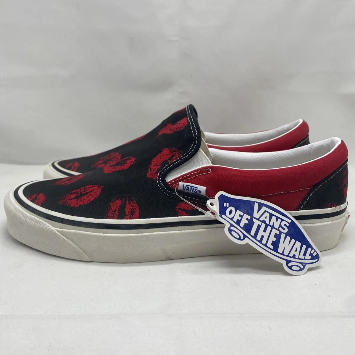 Vans shoes - VANS Classic Slip On - Classic Slip - VN0A3JEX45T - Black Red White (UPC: 0194902635405) 1