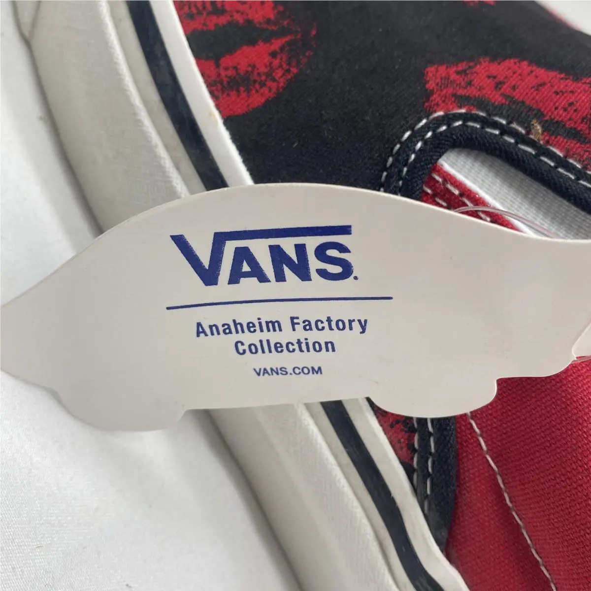Vans shoes - VANS Classic Slip On - Classic Slip - VN0A3JEX45T - Black Red White (UPC: 0194902635405) 5