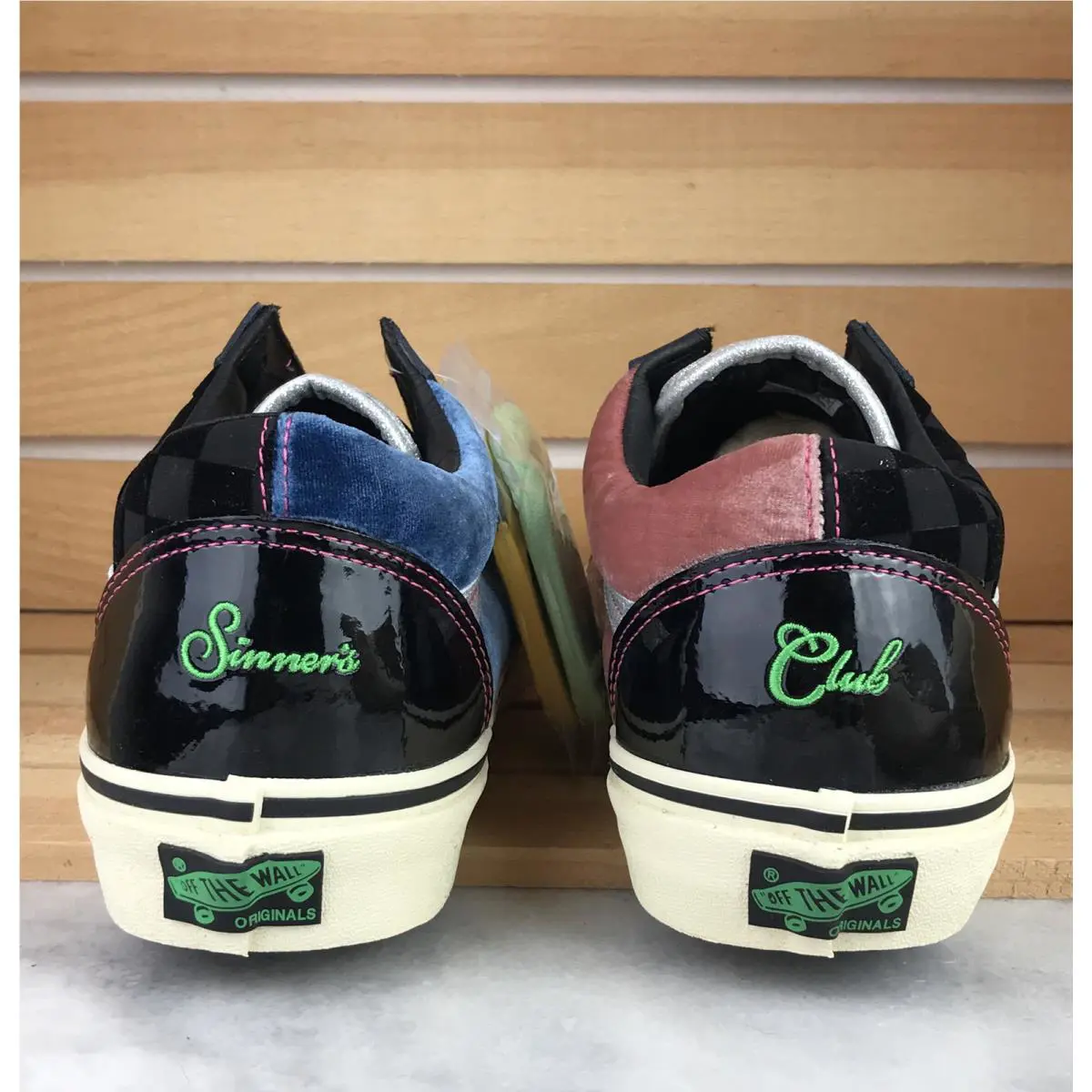 Vans shoes - VANS Old Skool - Old Skool - Multicolor - Black / White / Blue / Pink (UPC: 0680975527117) 5