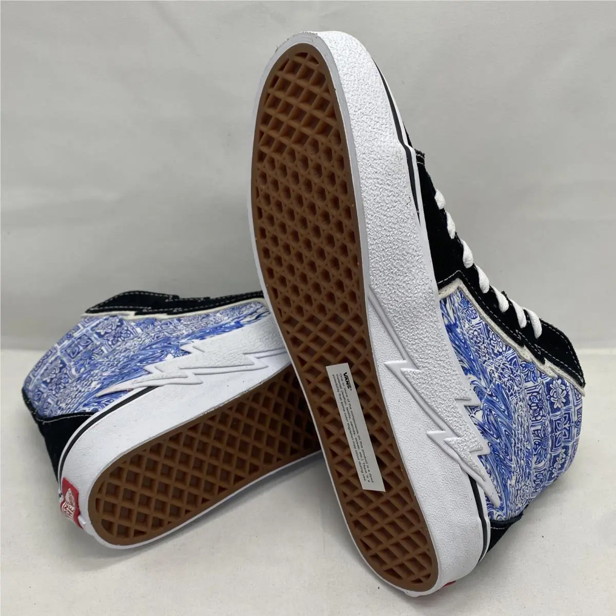 Vans shoes - VANS Sk8 Hi - Liquify Black Blue White (UPC: 0196244806192) 4