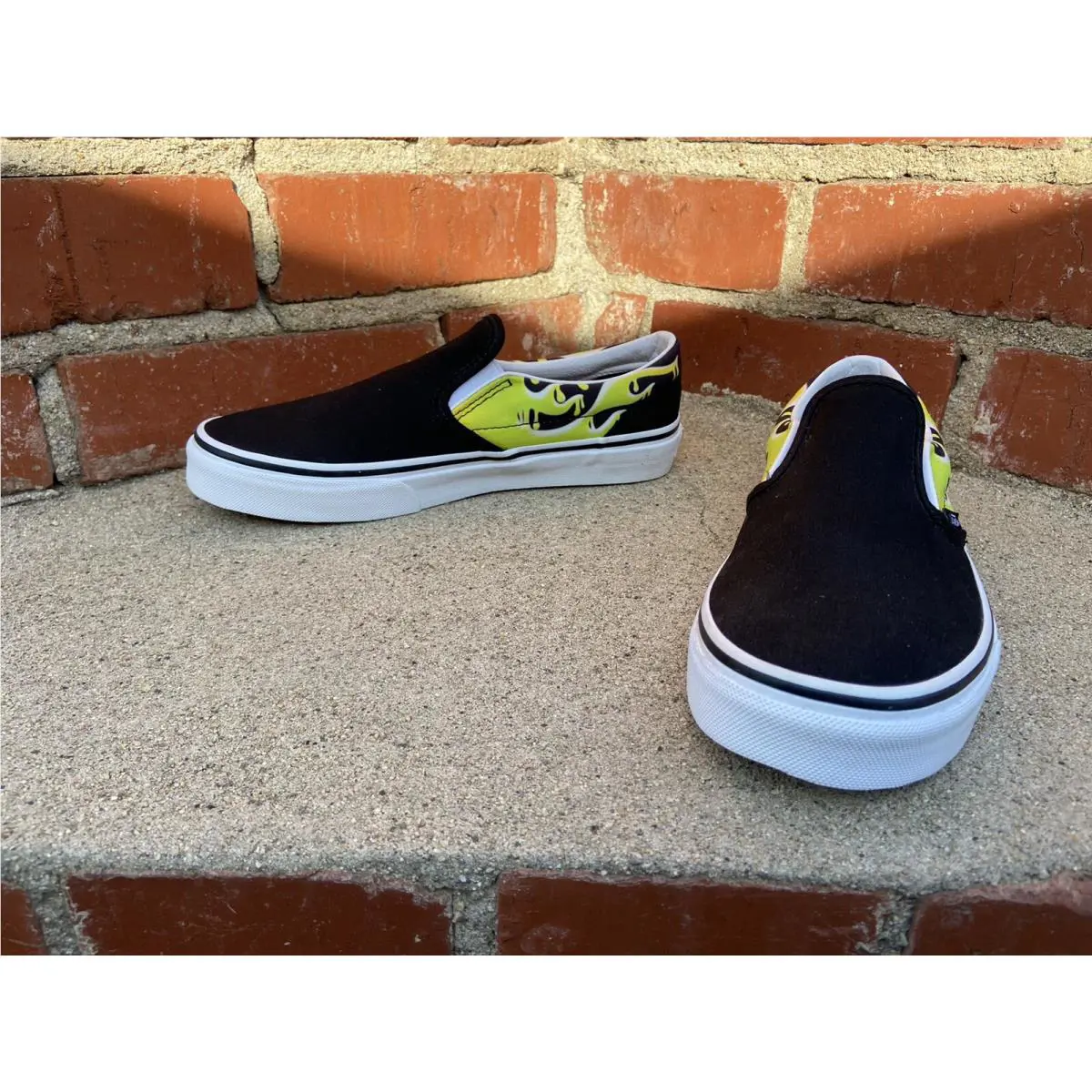 Vans shoes - Vans Classic Slime Flame - Classic Slime Flame - Black (UPC: 194903640057) 1