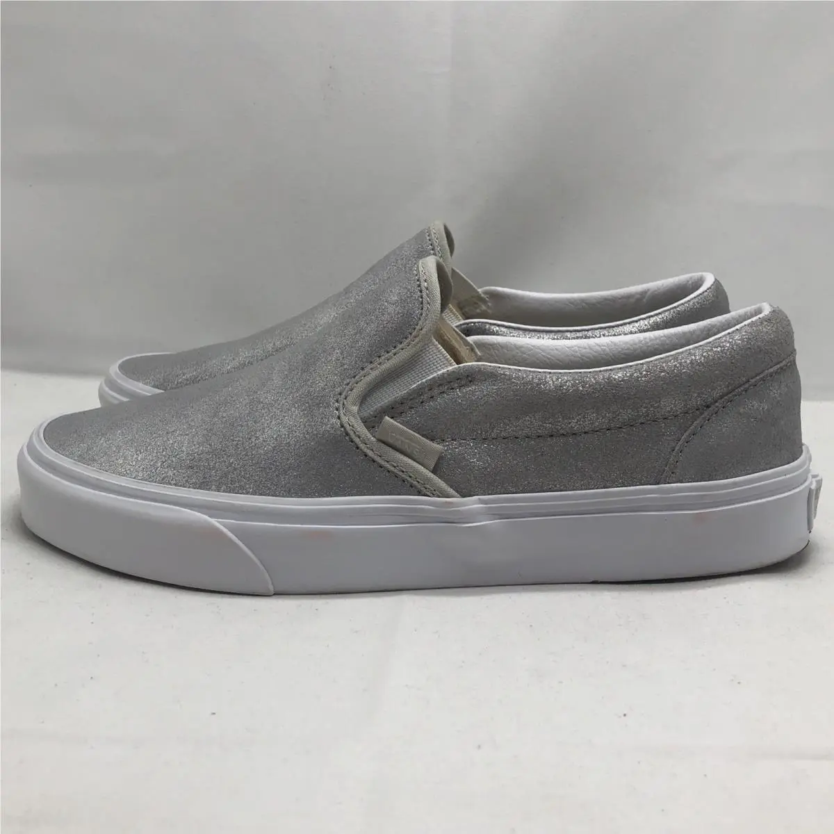Vans shoes - VANS Classic Slip On - Classic Slip - VN0A4BV3TC4 - Silver / White (UPC: 0772259439268) 1