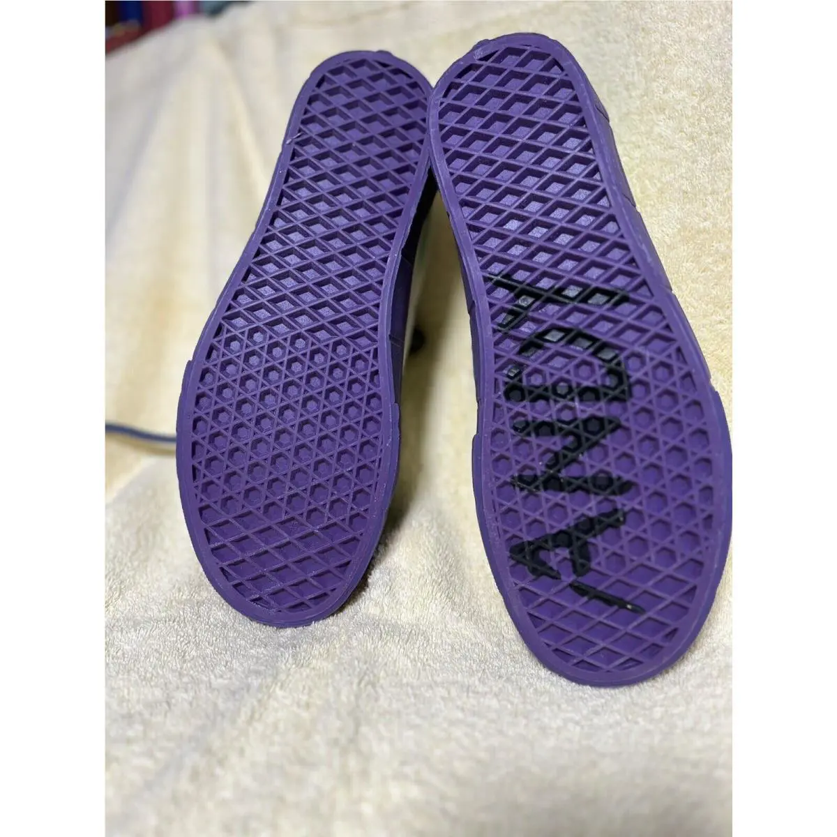 Vans shoes - Pixar Buzz Lightyear - Pixar Buzz Lightyear - White Green Purple (UPC: 0190541571654) 3