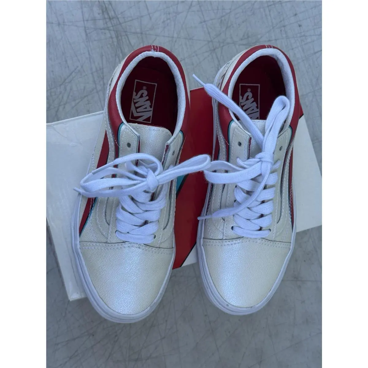 Vans shoes - VANS Old Skool - Old Skool - VN0A38G1VIP - White 3