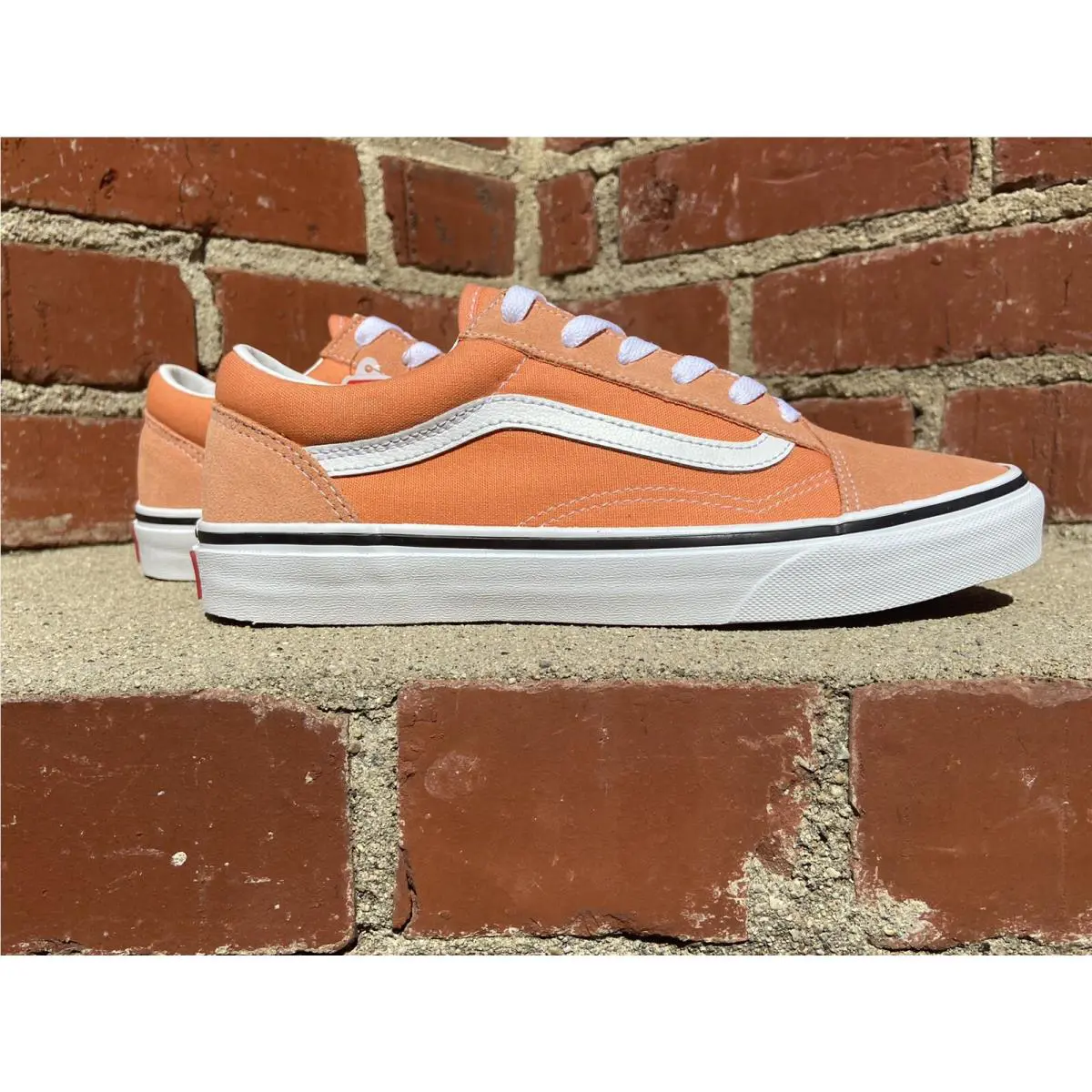 Vans shoes - Vans Old Skool Low - Old Skool Low - Orange (UPC: 196011221197) 4