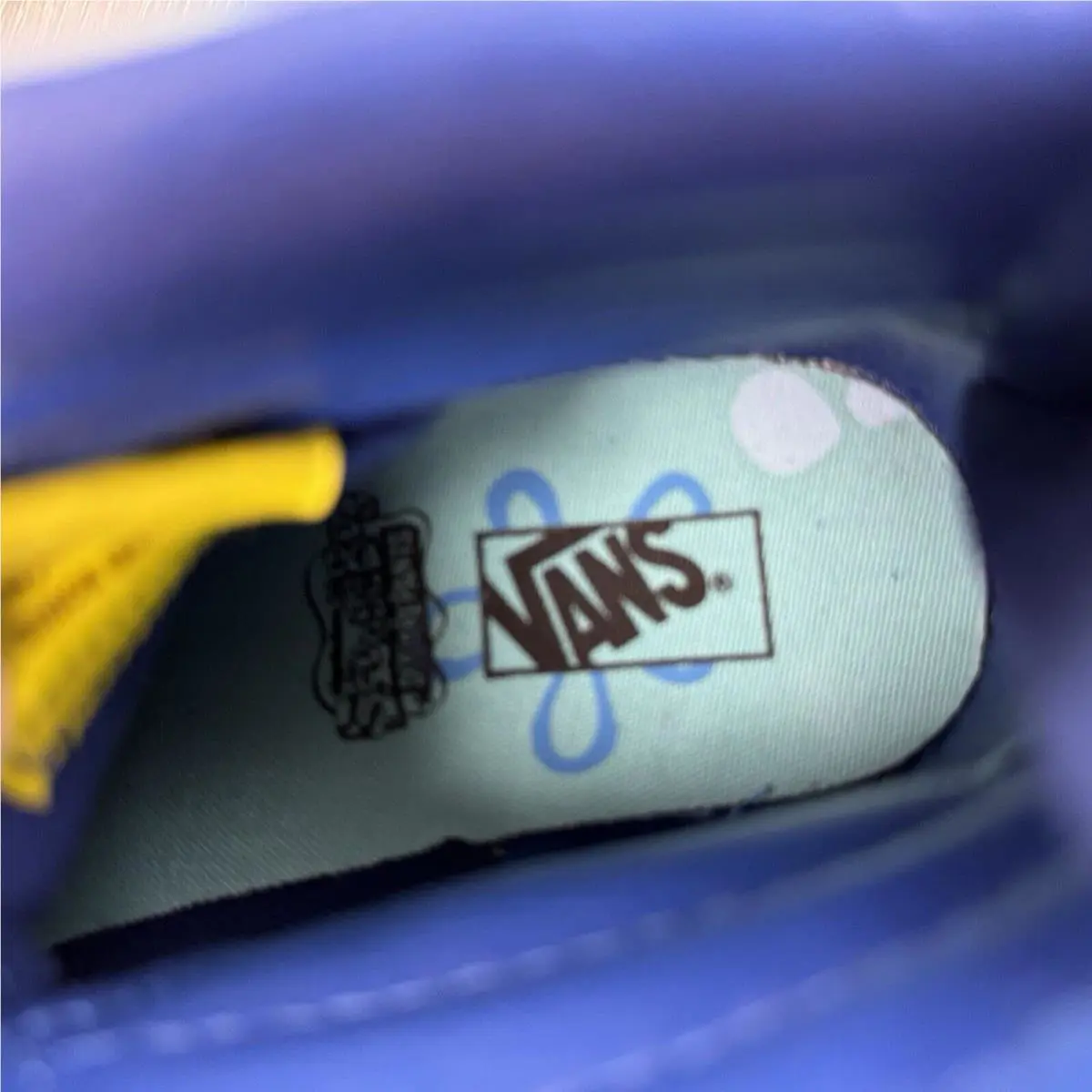 Vans shoes - Vans SpongeBob Sk8-Hi Zip VN0A4BUXYZ01 - VN0A4BUXYZ01 - Blue (UPC: 195440374993) 13
