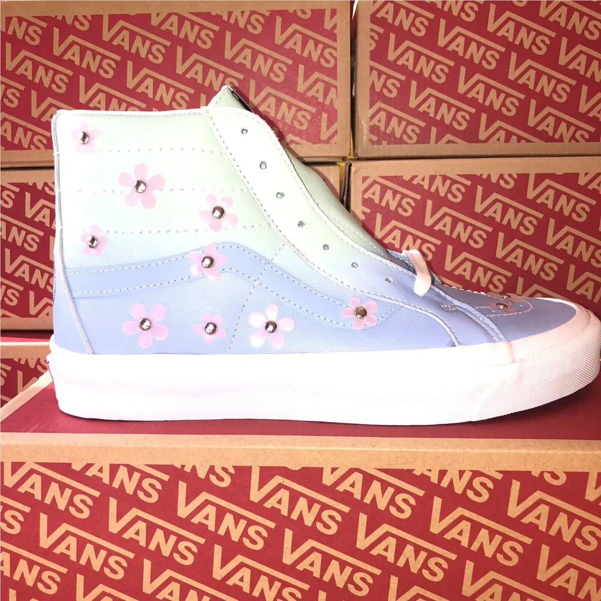Vans shoes - Vans SpongeBob SquarePants x Sk8-Hi 38 DX - Multicolor 0