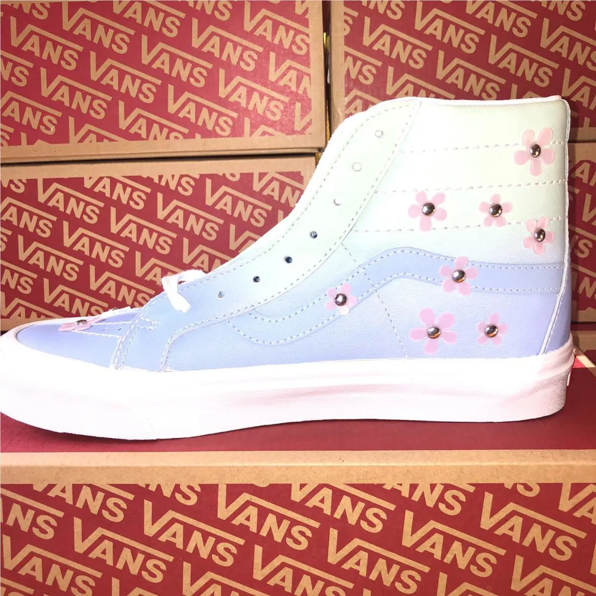 Vans shoes - Vans SpongeBob SquarePants x Sk8-Hi 38 DX - Multicolor 1