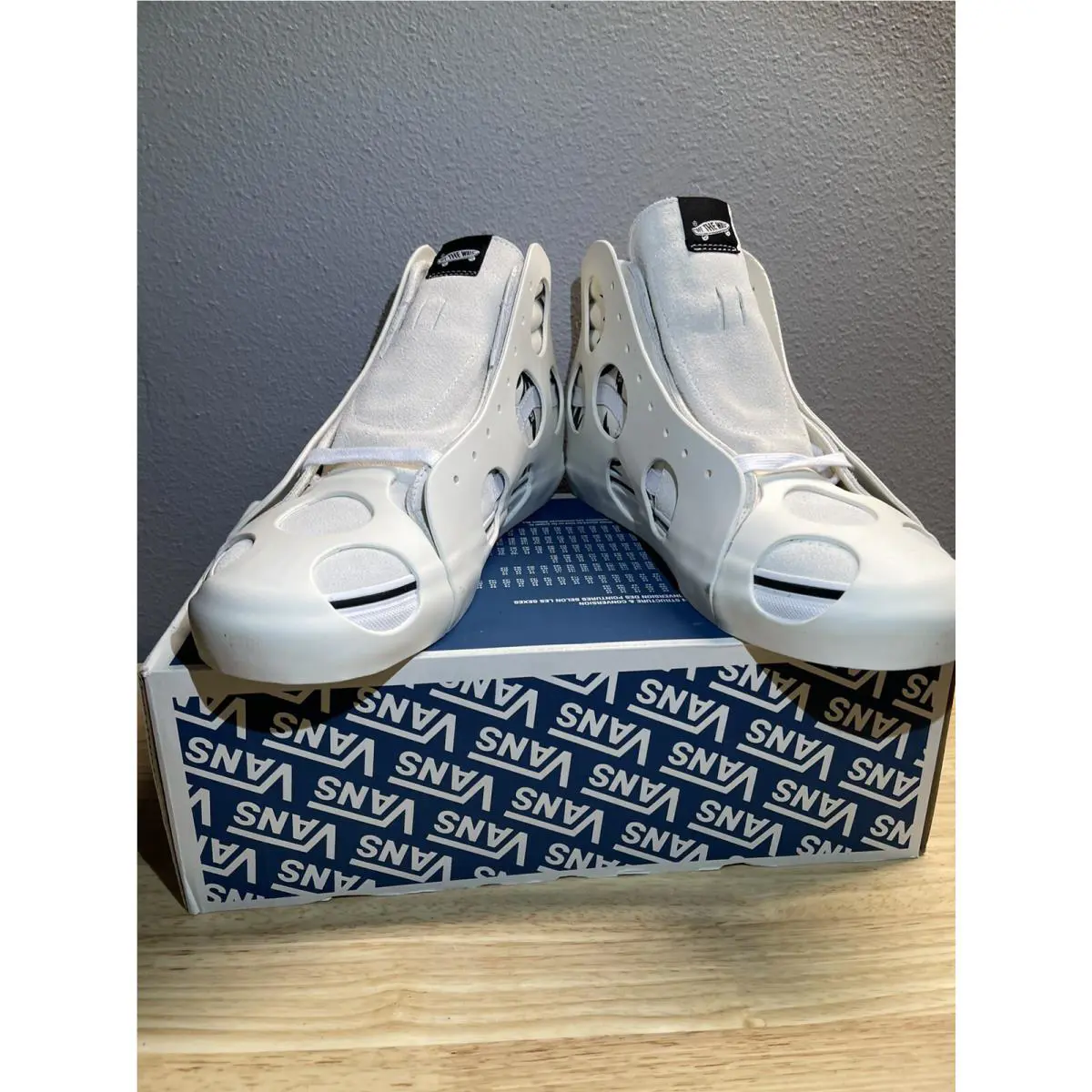 Vans shoes - Cage - Cage - White (UPC: 0194905235633) 4