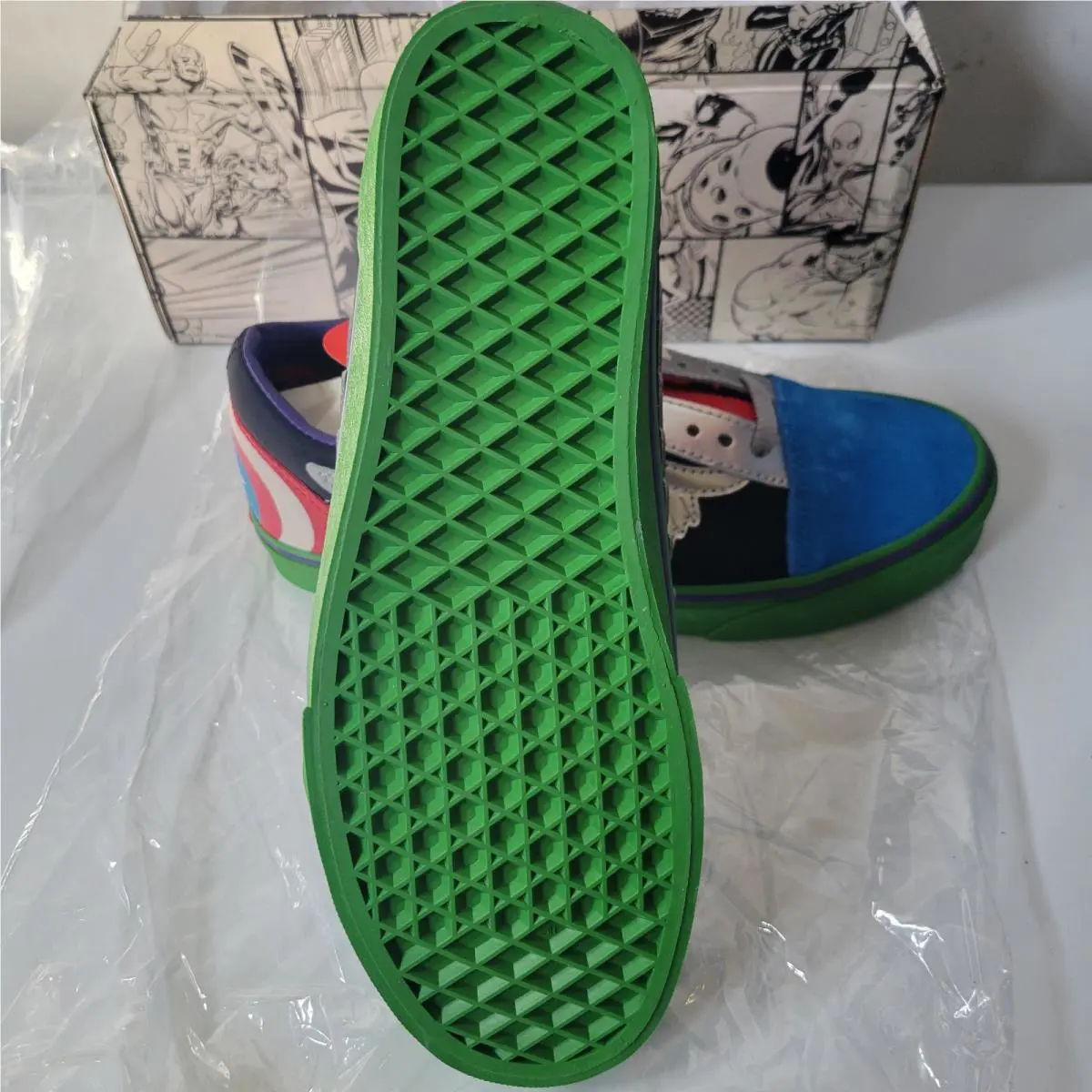 Vans shoes - VANS Off The Wall - Off The Wall - VN0A38G1U3V - Avengers Multi 5