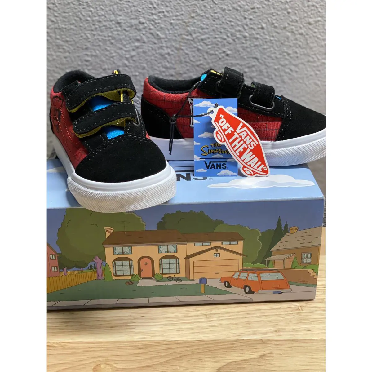 Vans shoes - Vans Old Skool - Old Skool - Red Black (UPC: 0192826755568) 0