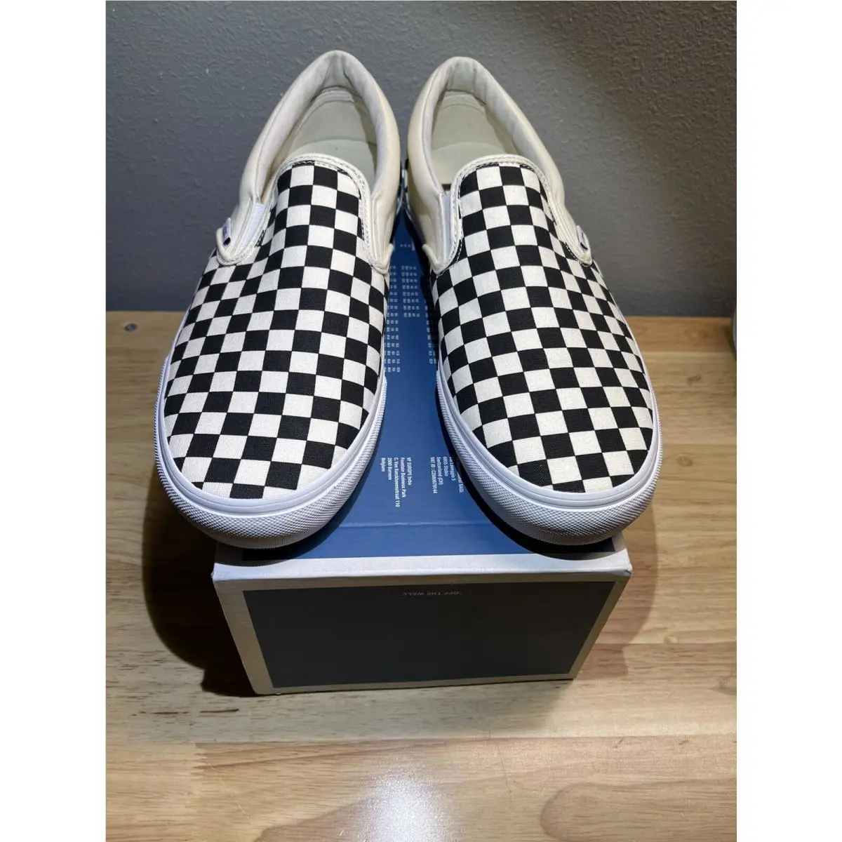 Vans shoes - Off White (UPC: 0193390138719) 4