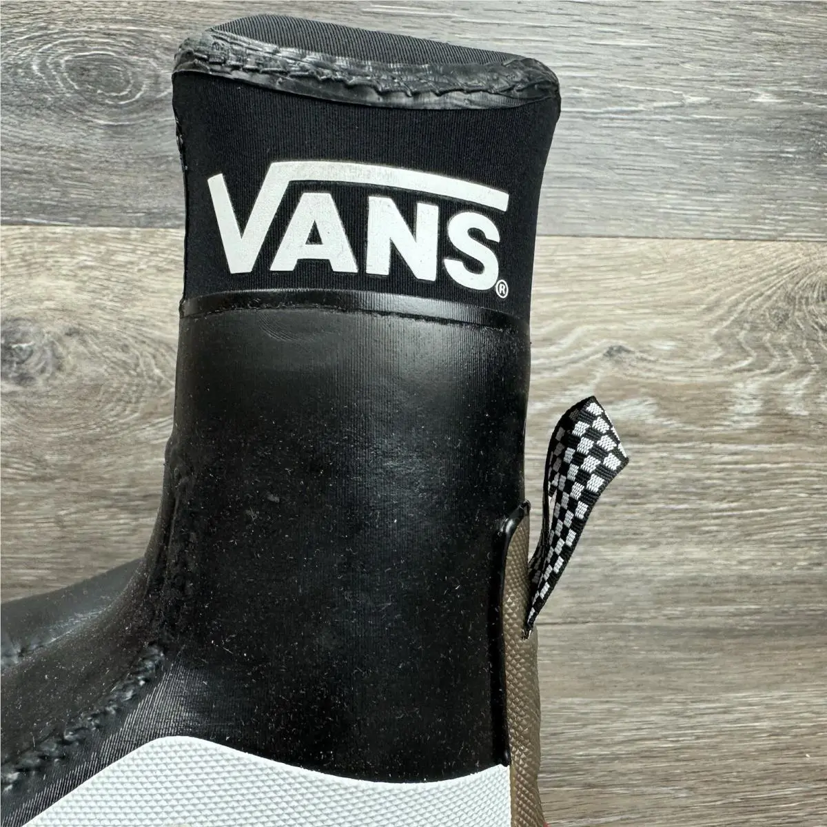 Vans shoes - Vans Surf Boot 2 Hi V - VN0A4UWKB9M1 - Black 6