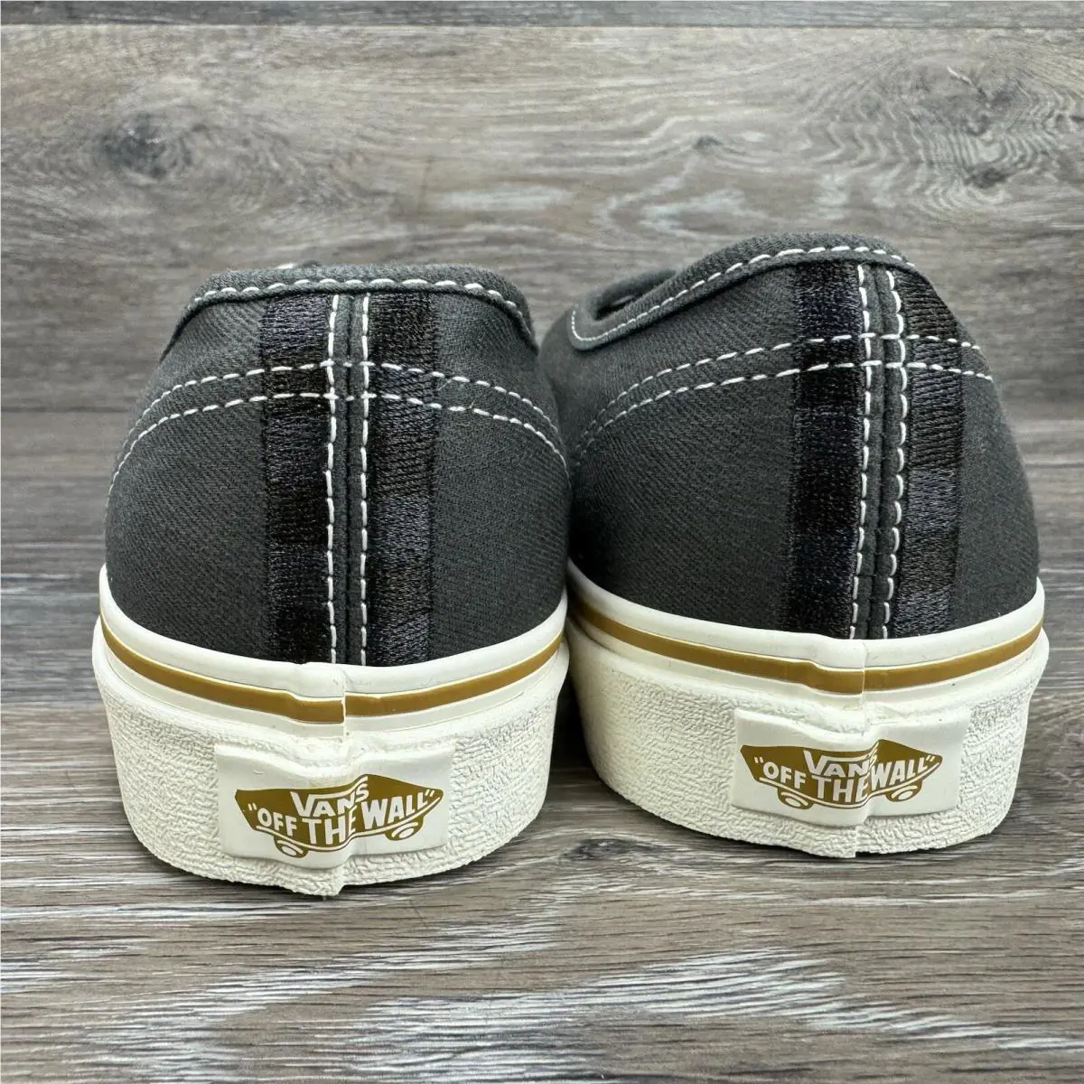 Vans shoes - Embroidered Check Authentic - Embroidered Check Authentic - VN0009PVBKP - Black 6