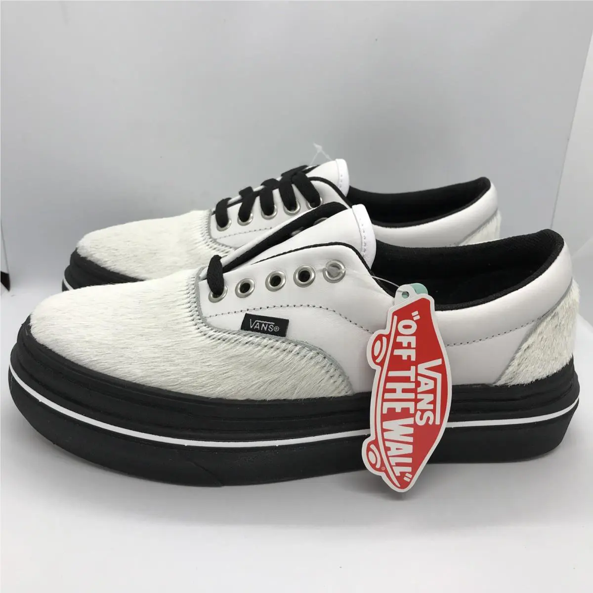 Vans shoes - VANS ComfyCush - ComfyCush - VN0A4U1D4ZN - Black / White, Manufacturer: Black / White (UPC: 0194905689221) 2
