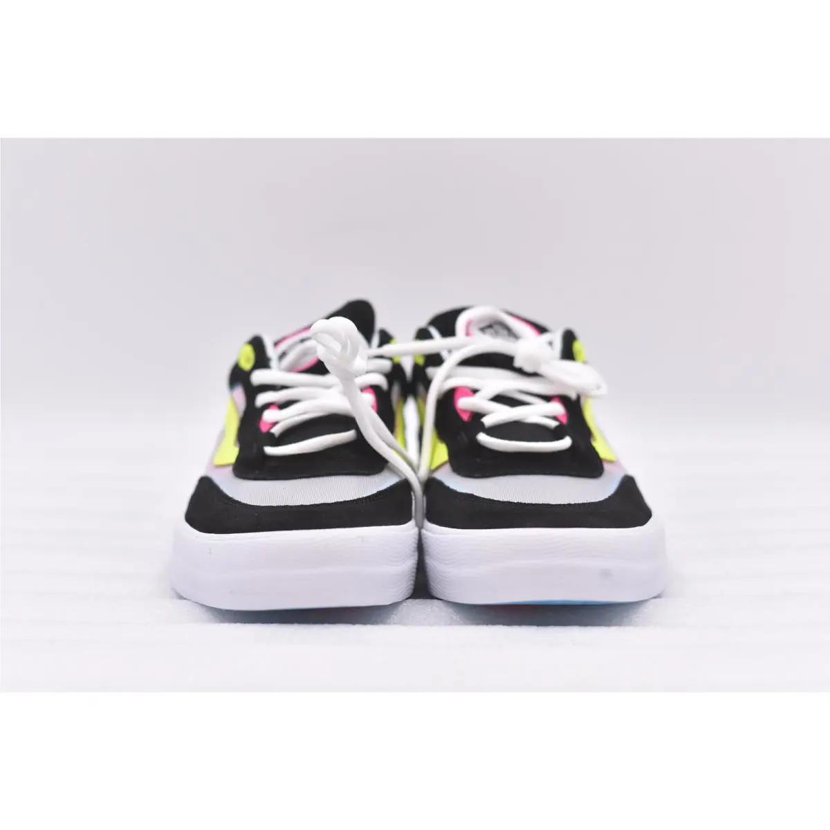 Vans shoes - Black (UPC: 196573399839) 0