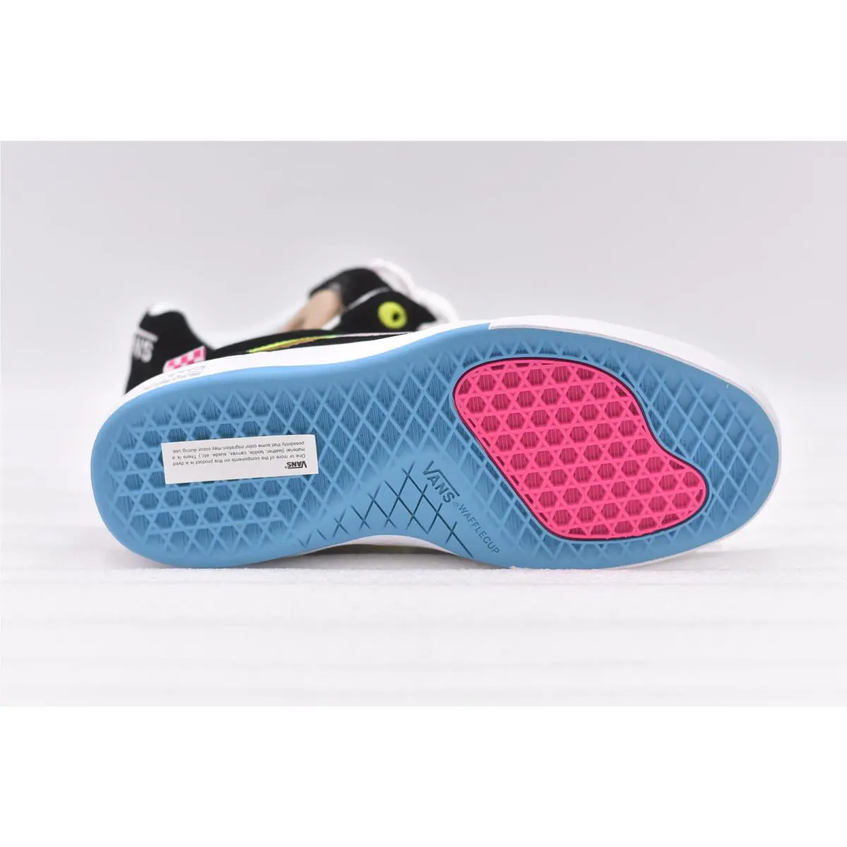 Vans shoes - Black (UPC: 196573399839) 3