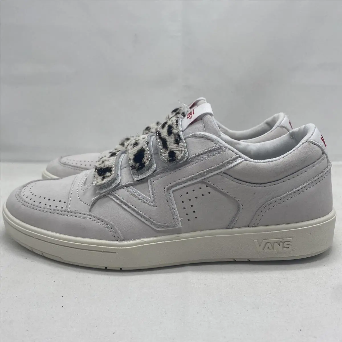 Vans shoes - Lowland CC V - Lowland - VN0A5DY842N - White / Red / Pony, Manufacturer: White / Pony (UPC: 0194905678331) 1