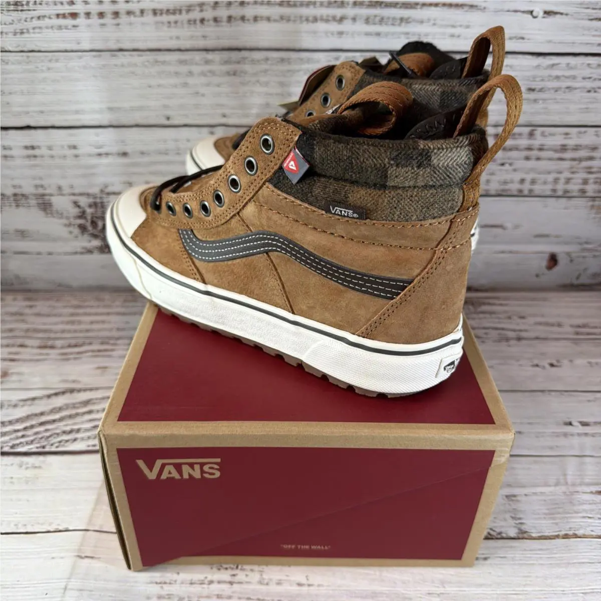 Vans shoes - VANS Sk8-Hi Mte - Mte - VN0A4P3IRIZ - Brown 4