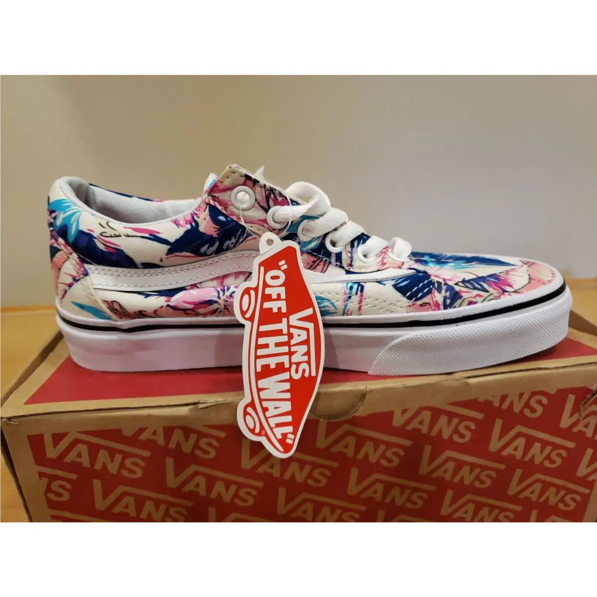 Vans shoes - VANS Old Skool - Old Skool - VN0A4U3BXF3 - Multicolor, Manufacturer: True White, Black 4