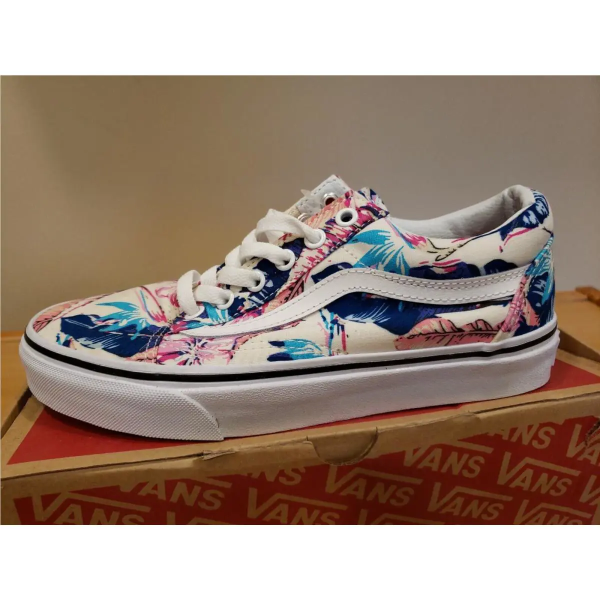 Vans shoes - VANS Old Skool - Old Skool - VN0A4U3BXF3 - Multicolor, Manufacturer: True White, Black 5