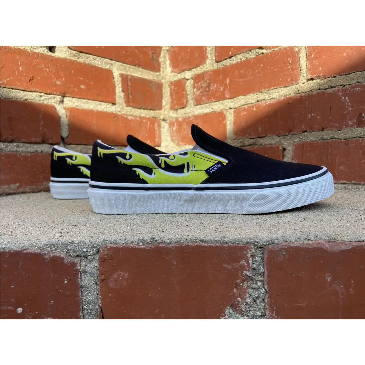 Vans shoes - Vans Classic Slime Flame - Classic Slime Flame - Black (UPC: 194905592934) 4