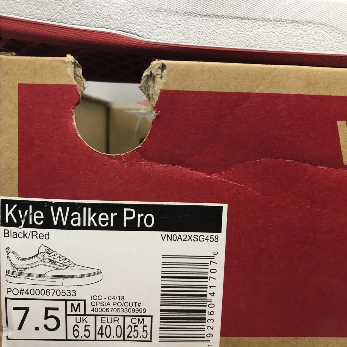 Vans shoes - Kyle Walker Pro - Kyle Walker Pro - VN0A2XSG458 - Black / White / Red, Manufacturer: Black / White / Red (UPC: 0192360417076) 5