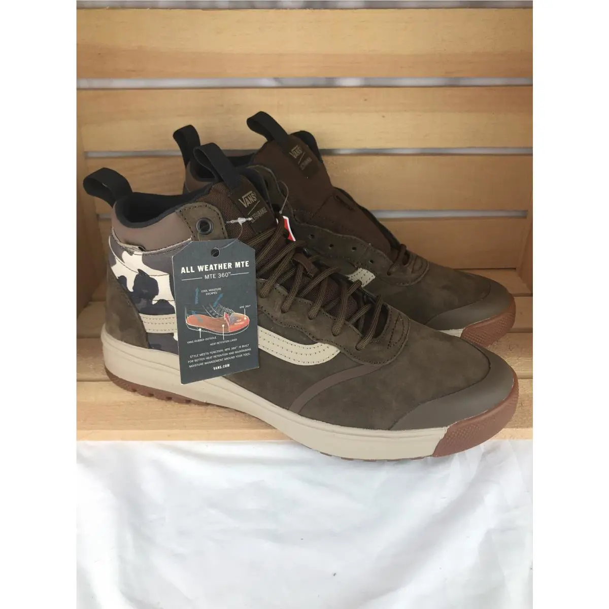 Vans shoes - VANS UltraRange - UltraRange - Dark Earth / Nomad Camo - Brown Black Green Tan, Manufacturer: Dark Earth / Nomad Camo - Brown Black Green Tan (UPC: 0194112429658) 3