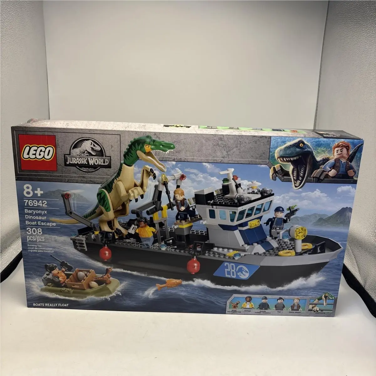 Lego Jurassic World: Baryonyx Dinosaur Boat Escape 76942 Box Creased