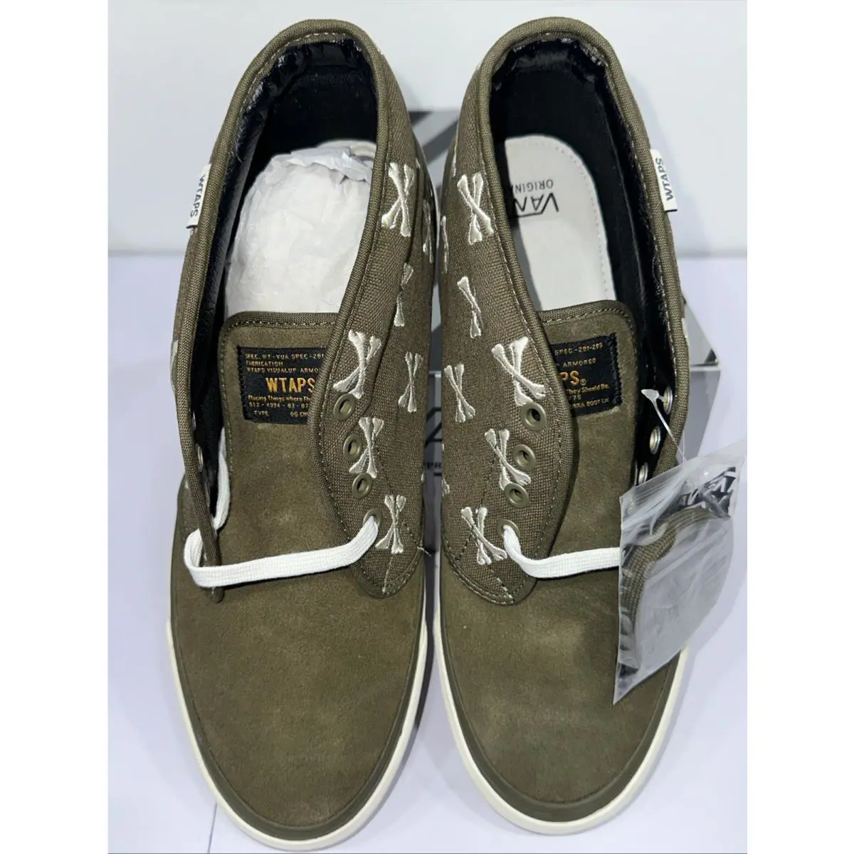 Vans shoes - VANS Chukka - Chukka - VN0A2Y2VKBD - Green, Manufacturer: Coyote 1