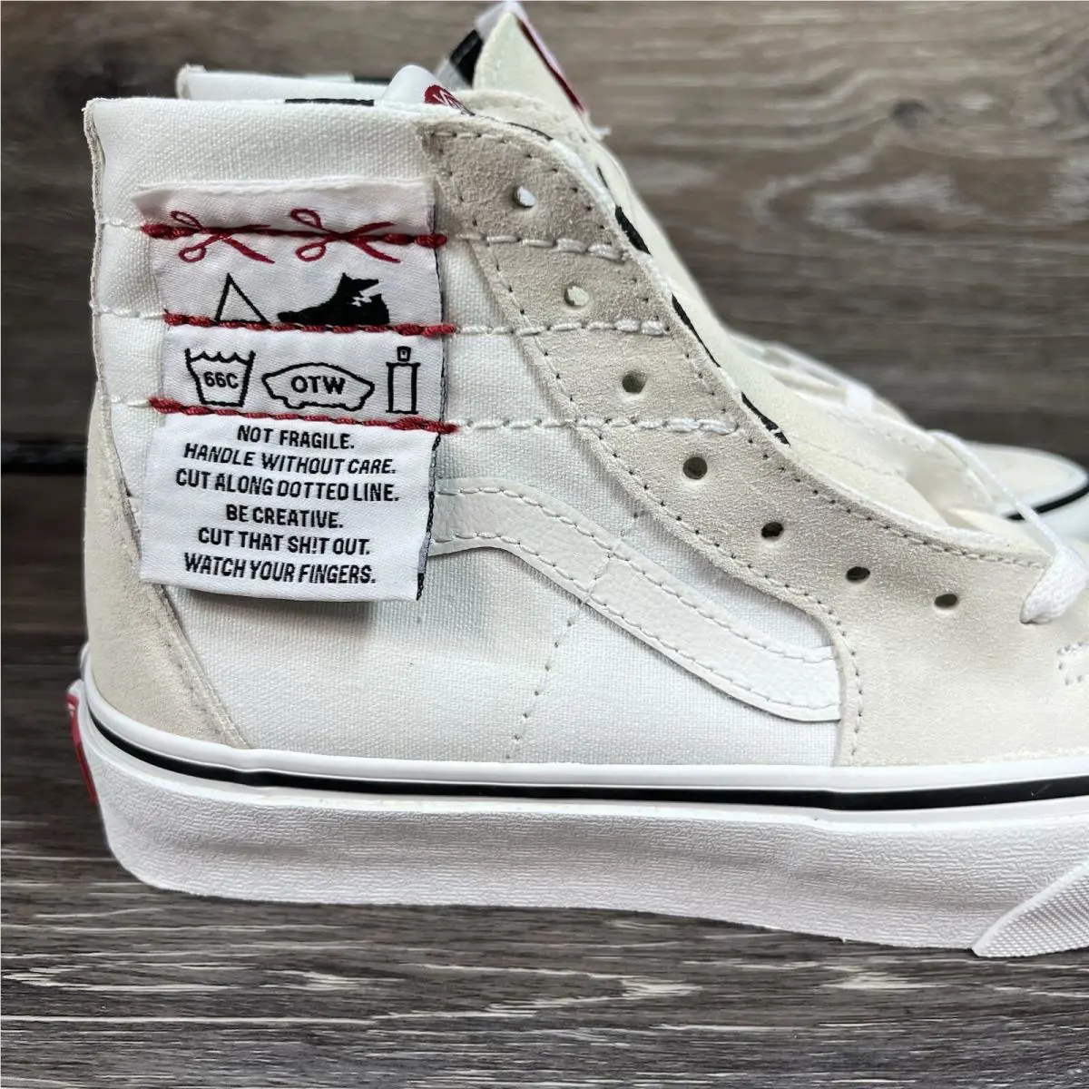 Vans shoes - VANS Sk8-Hi - VN0A4U1624F - White 3