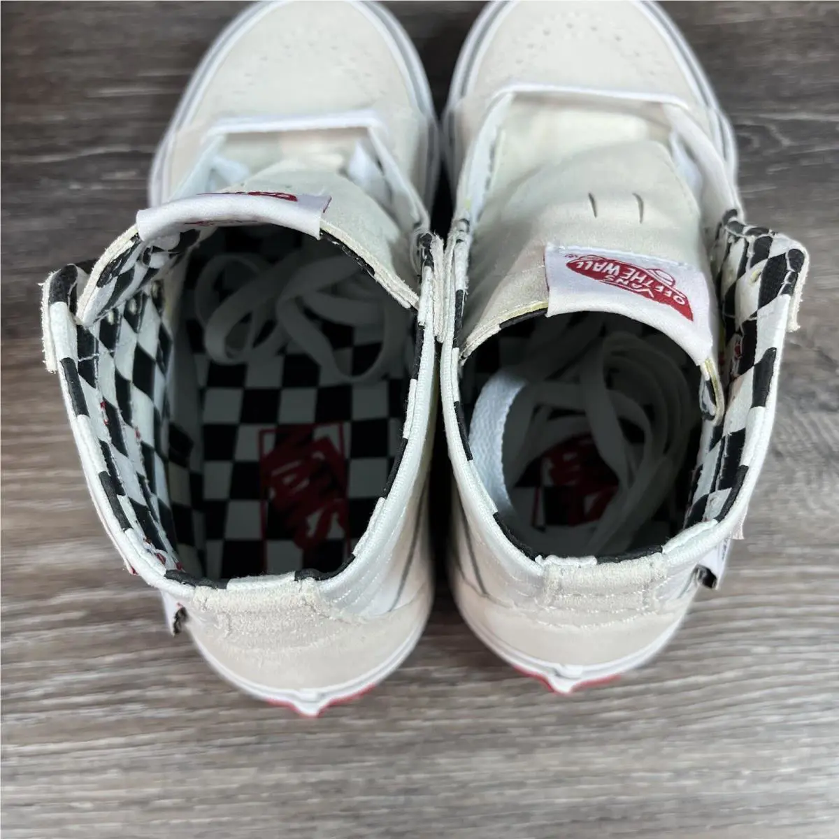 Vans shoes - VANS Sk8-Hi - VN0A4U1624F - White 7