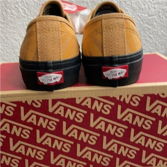 Vans shoes - Vans Authentic Pro - Authentic Pro - Tiger/Black 7