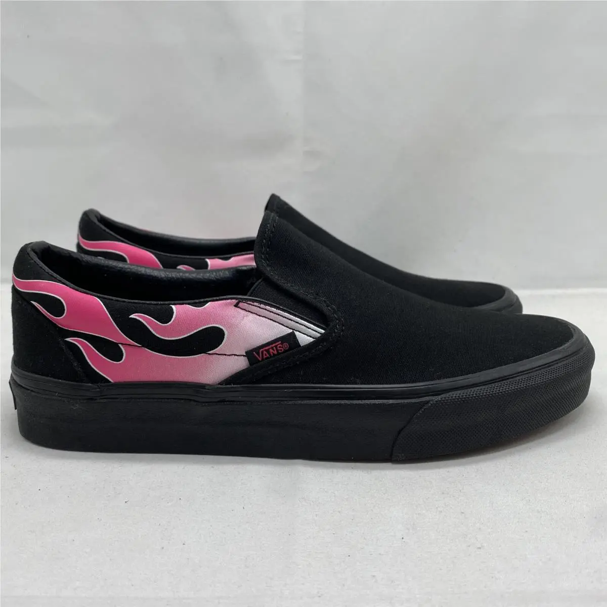 Vans shoes - VANS Classic Slip-On - Classic - VN0A38F7QCX - Black Pink White (UPC: 0191167700817) 0