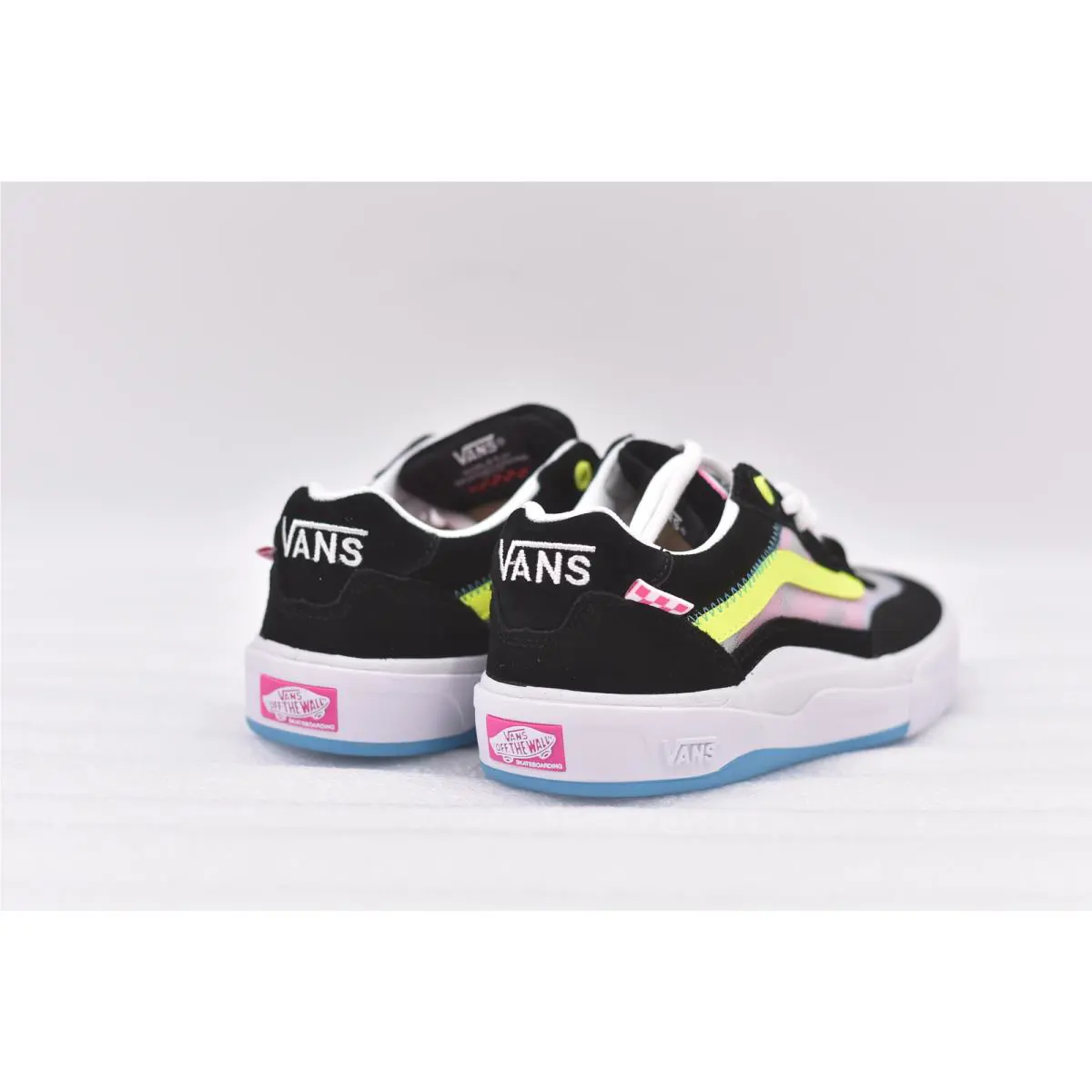 Vans shoes - Black (UPC: 196573399297) 2