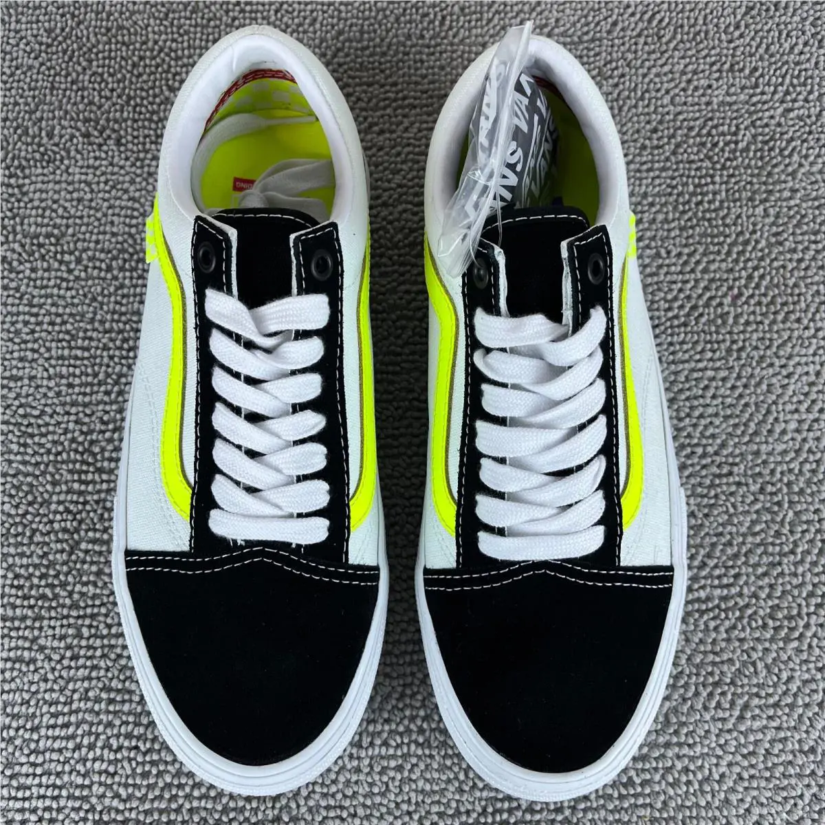 Vans shoes - VANS Old Skool - Old Skool - White 1