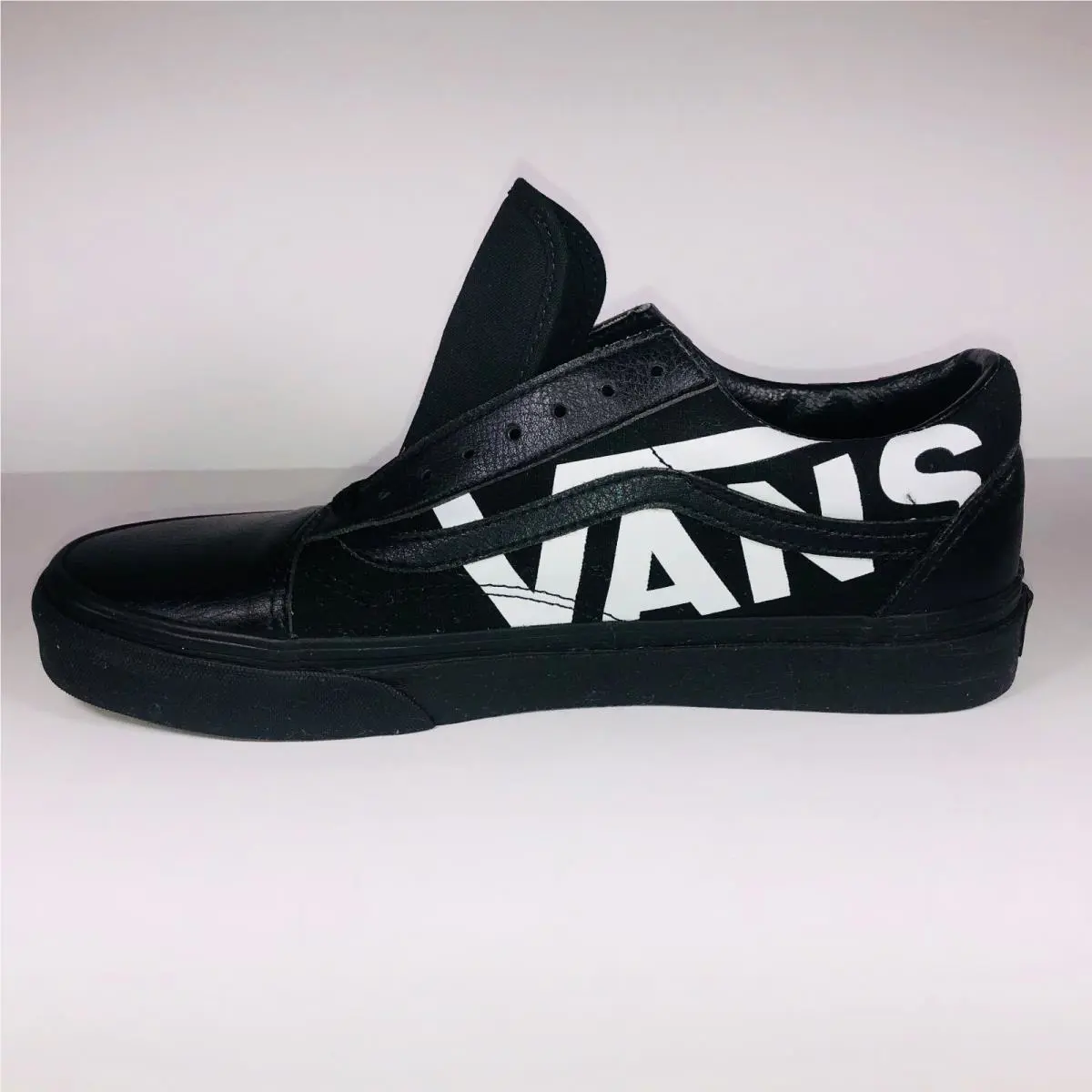 Vans shoes - Vans Old Skool - Old Skool - Black/White, Manufacturer: Black (UPC: 191165690141) 2